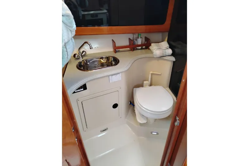 Slide: The Image of 2009 Albin 32 Tournament Express bathroom with sink and toilet. - 50
