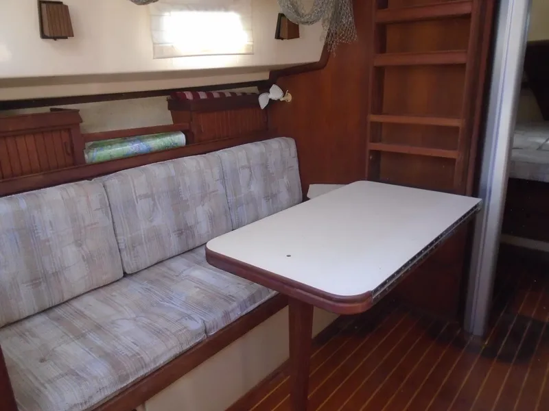 Slide: The Image of Island Packet 29 1992 - 3