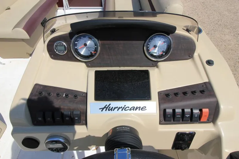 Slide: The Image of Hurricane FD 196 2020 - 14