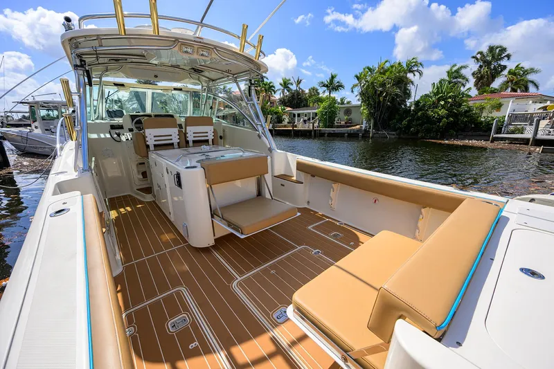 Slide: The Image of Pursuit 34 Nauti-Hooker - Cockpit - 29