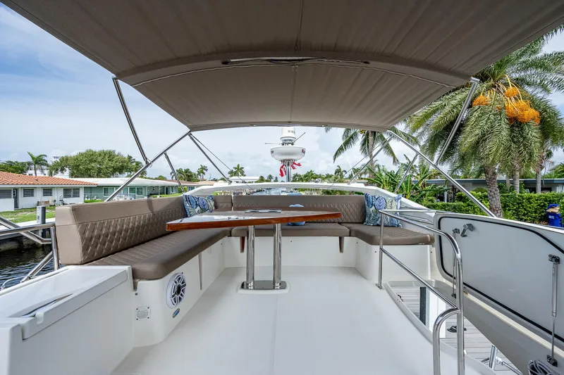 Slide: The Image of Prestige 550 2014 - 127