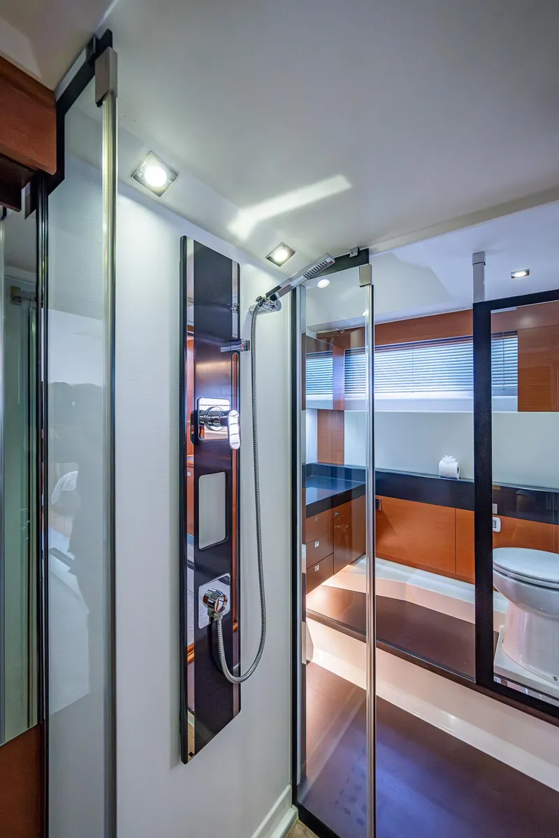 Slide: The Image of Prestige 550 2014 - 80