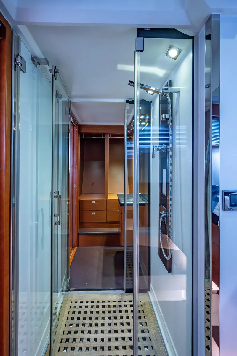 Slide: The Image of Prestige 550 2014 - 82