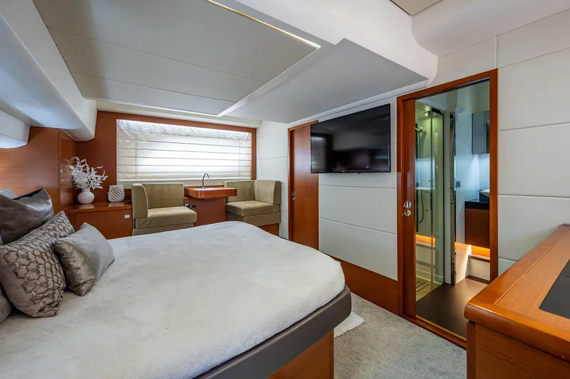 Slide: The Image of Prestige 550 2014 - 84