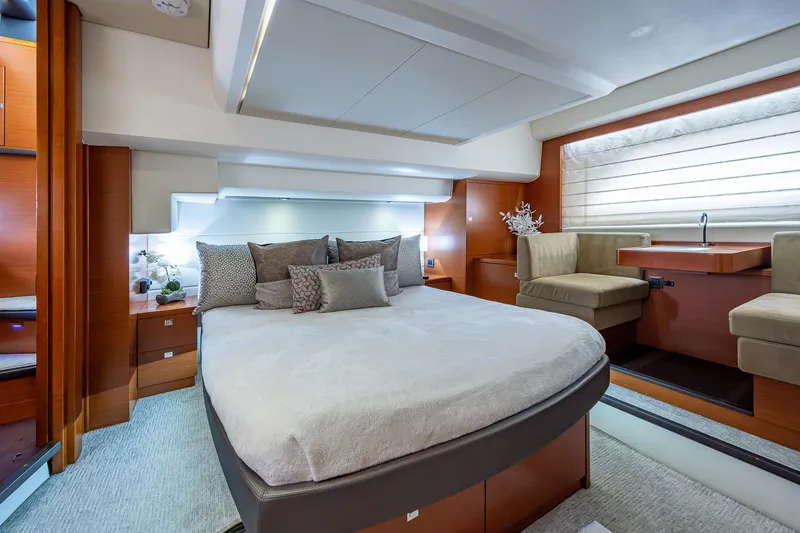 Slide: The Image of Prestige 550 2014 - 87