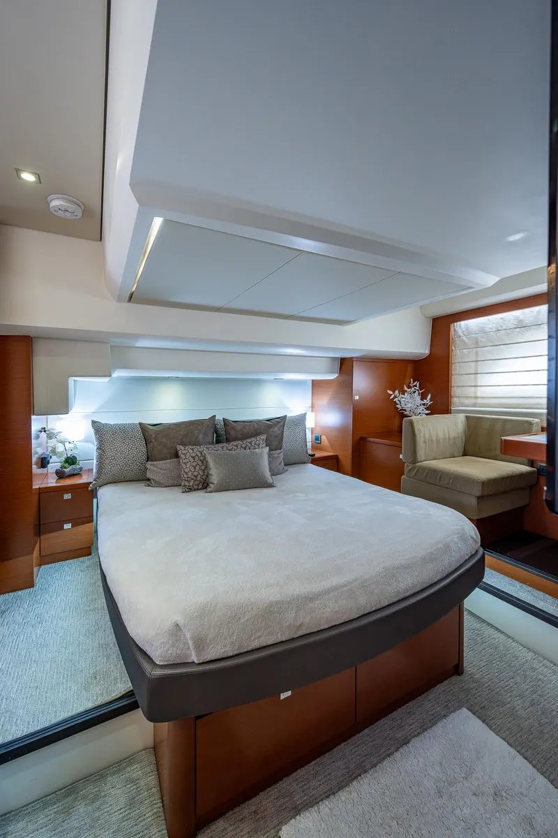 Slide: The Image of Prestige 550 2014 - 88