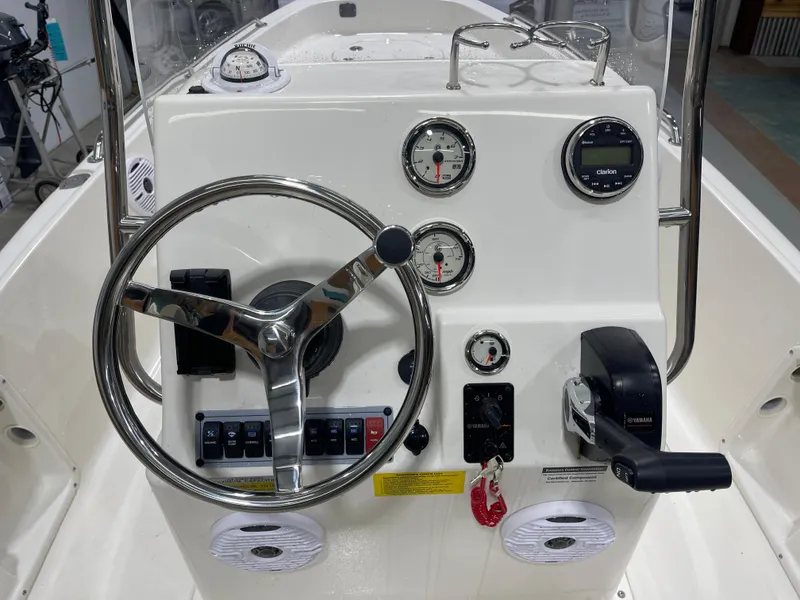 Slide: The Image of Key West 1720 Center Console 2025 - 14