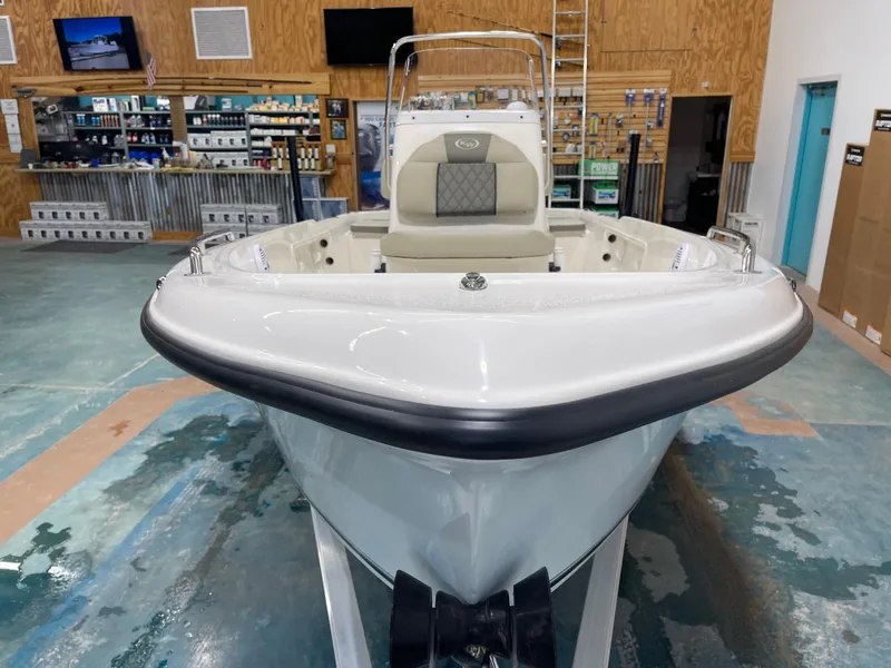 Slide: The Image of Key West 1720 Center Console 2025 - 3