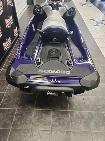 Slide: The Image of Sea-Doo GTI 2025 - 14