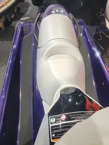 Slide: The Image of Sea-Doo GTI 2025 - 18