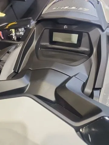 Slide: The Image of Sea-Doo GTI 2025 - 22