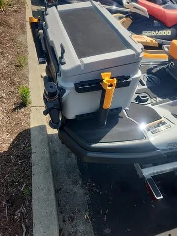 Slide: The Image of Sea-Doo FISH PRO 2025 - 5