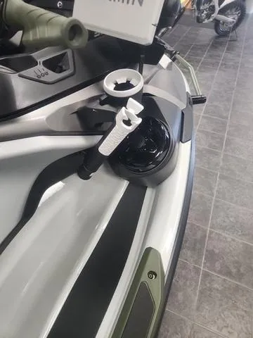 Slide: The Image of Sea-Doo FISH PRO 2025 - 6