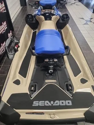 Slide: The Image of 2025 Sea-Doo Waverunner Wake™ 170 with blue seat and premium audio system. - 9