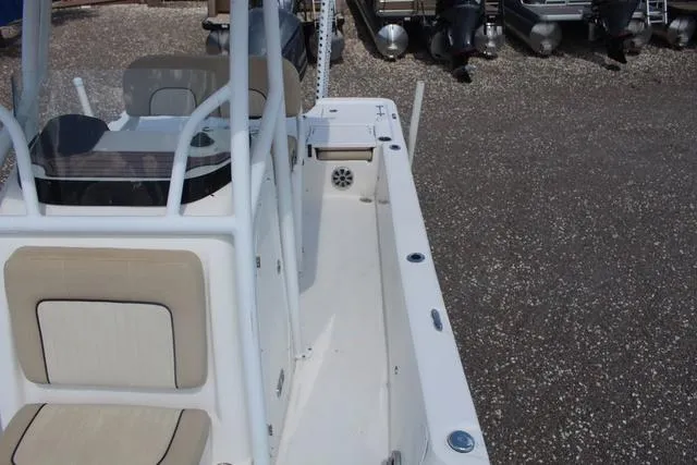 Slide: The Image of Sea Fox 240 Viper 2017 - 17