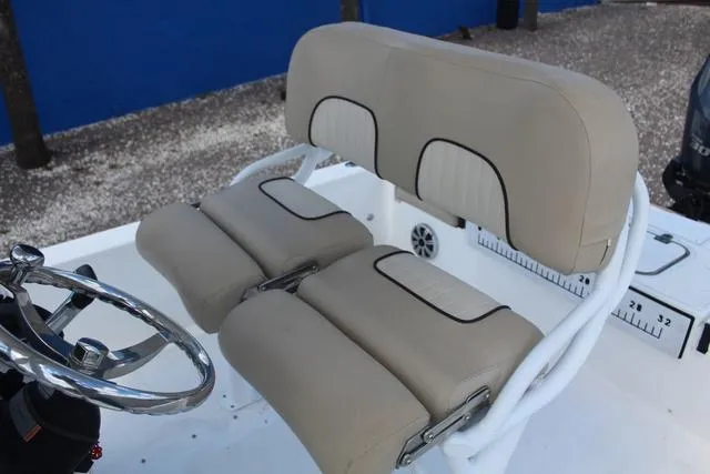 Slide: The Image of Sea Fox 240 Viper 2017 - 18