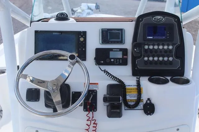 Slide: The Image of Sea Fox 240 Viper 2017 - 19