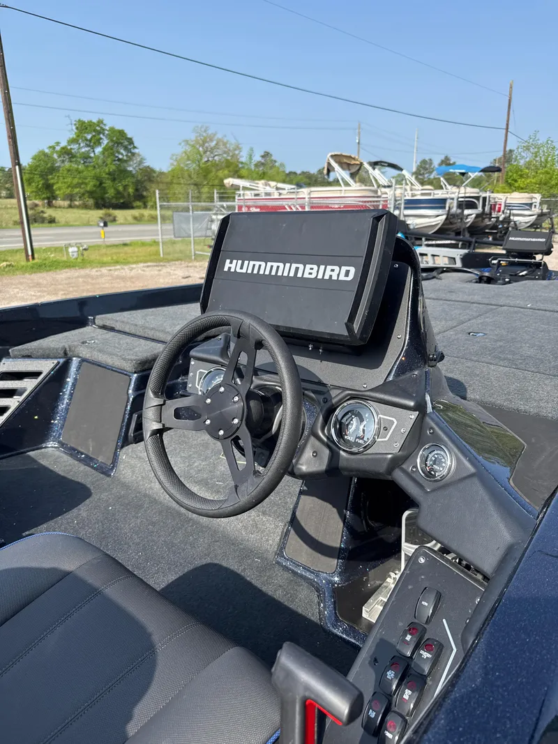 Slide: The Image of Skeeter ZXR21 2025 - 12