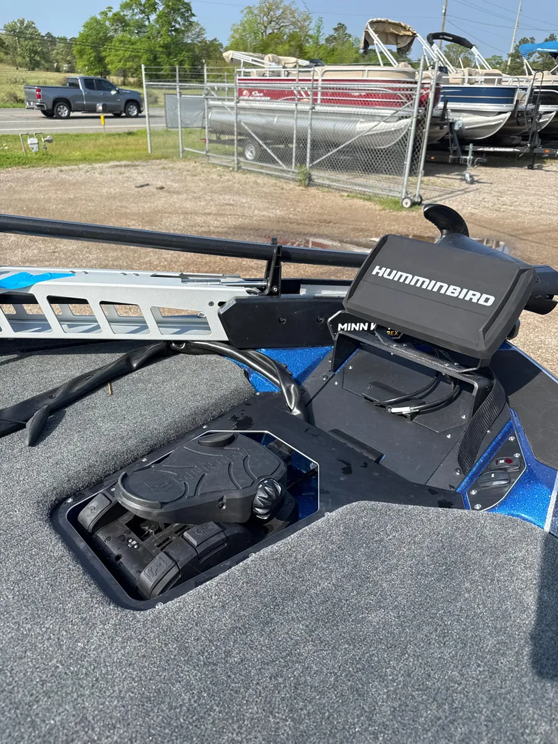 Slide: The Image of Skeeter ZXR21 2025 - 16