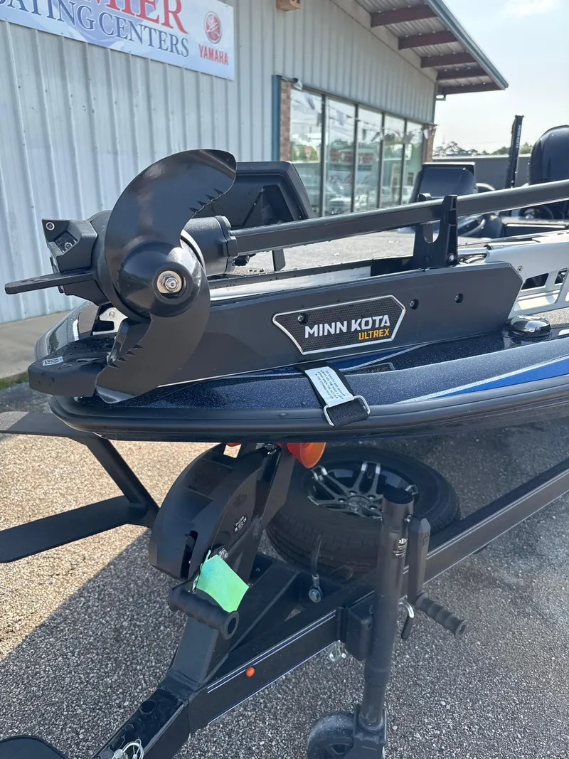 Slide: The Image of Skeeter ZXR21 2025 - 17