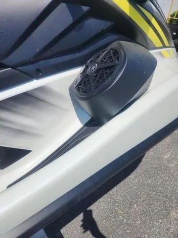 Slide: The Image of Yamaha GP HO With Audio 2025 - 8