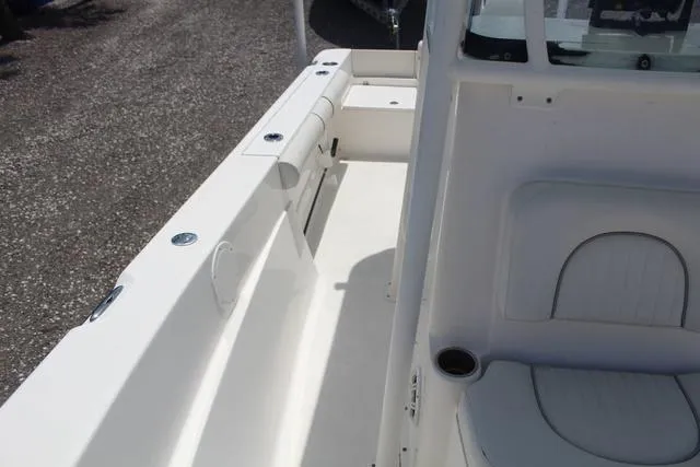 Slide: The Image of Sea Born LX22-CC 2019 - 16