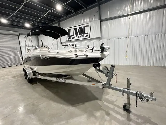 Slide: The Image of NauticStar 203 DC 2018 - 6