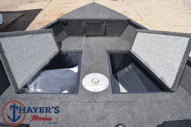 Slide: The Image of Lund 1650 Angler Sport 2025 - 14