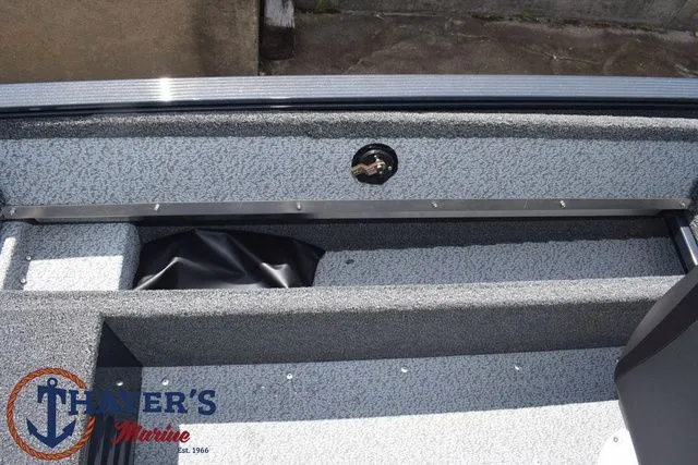 Slide: The Image of Lund 1650 Angler Sport 2025 - 25