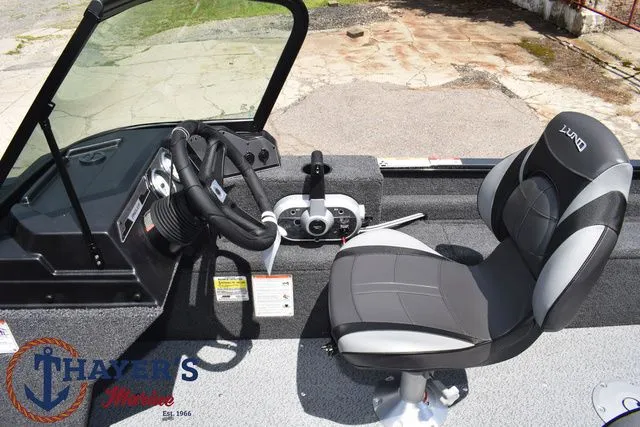 Slide: The Image of Lund 1650 Angler Sport 2025 - 27