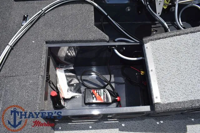 Slide: The Image of Lund 1650 Angler Sport 2025 - 37