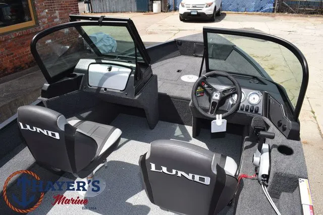 Slide: The Image of Lund 1650 Angler Sport 2025 - 39