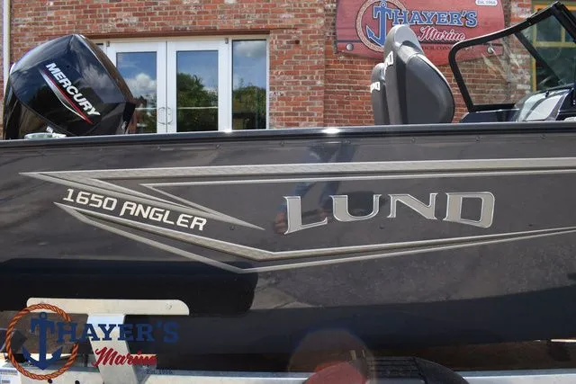 Slide: The Image of Lund 1650 Angler Sport 2025 - 4