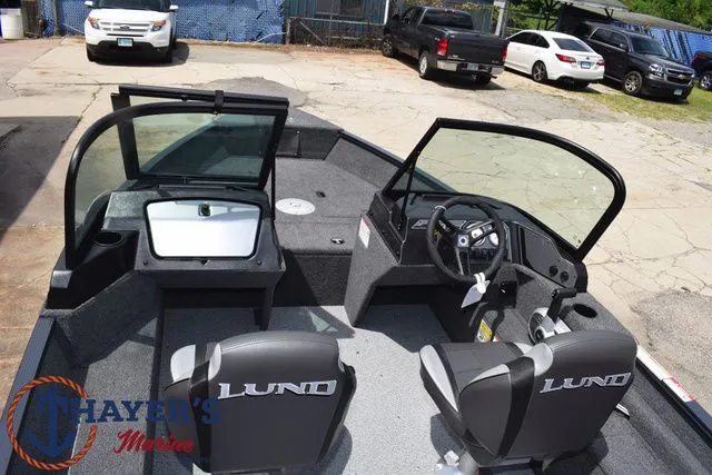 Slide: The Image of Lund 1650 Angler Sport 2025 - 40