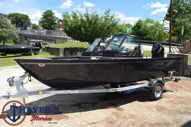 Slide: The Image of Lund 1650 Angler Sport 2025 - 8