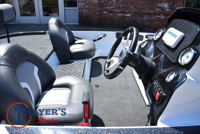 Slide: The Image of Nitro Z17 2025 - 13