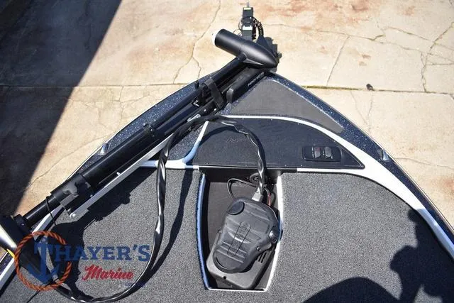 Slide: The Image of Nitro Z17 2025 - 30