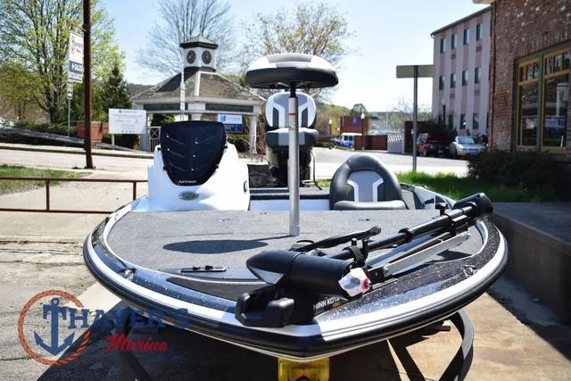 Slide: The Image of Nitro Z17 2025 - 9