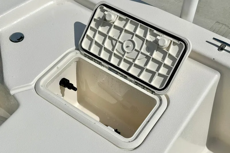 Slide: The Image of Carolina E18 JVX CC 2025 - 51