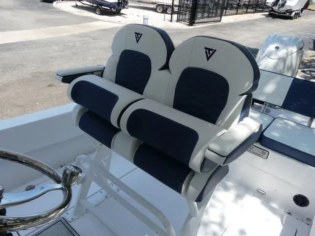 Slide: The Image of Twin Vee 22 Bay Cat 2026 - 9