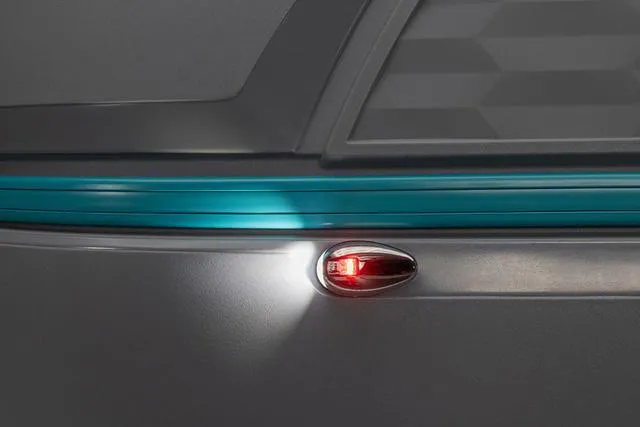 Slide: The Image of Tahoe Aura 2385 Quad Lounger 2025 - 4