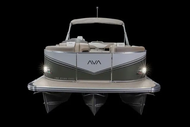 Slide: The Image of Tahoe Sport Cruise 17 FT 2025 - 7