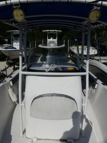 Slide: The Image of Key Largo 210 LX WI 2017 - 12