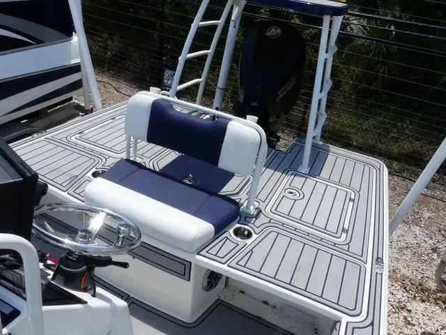 Slide: The Image of Mako 18 Pro Skiff Patriot Edition 2025 - 13