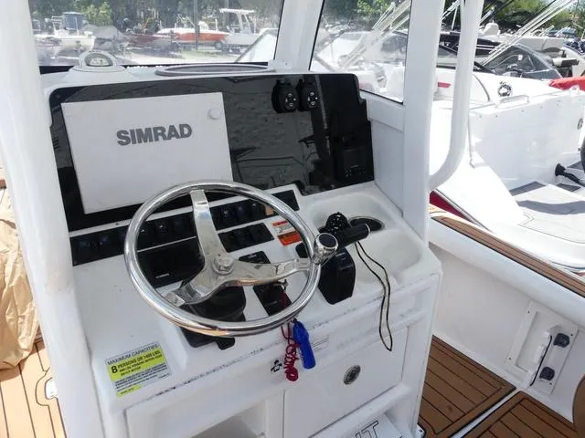 Slide: The Image of Sea Hunt BX 25 BR 2018 - 10