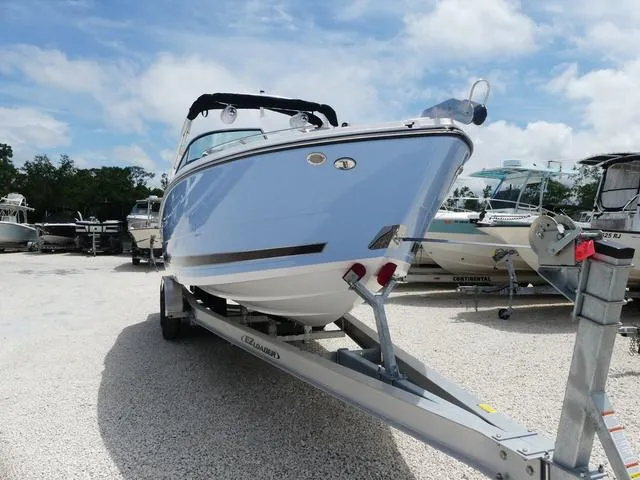 Slide: The Image of Monterey 255SS 2025 - 2