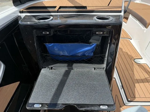 Slide: The Image of Yamaha 222SE 2025 - 19