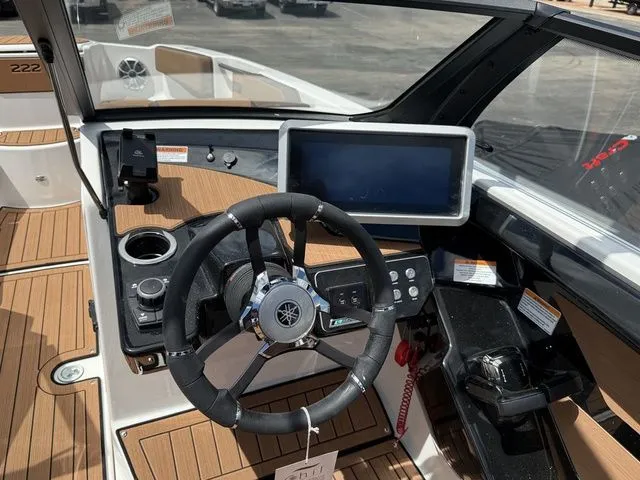 Slide: The Image of Yamaha 222SE 2025 - 26