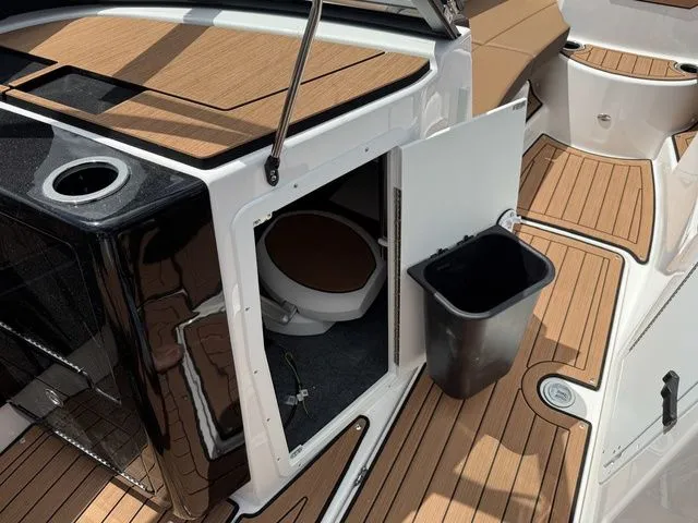 Slide: The Image of Yamaha 222SE 2025 - 22