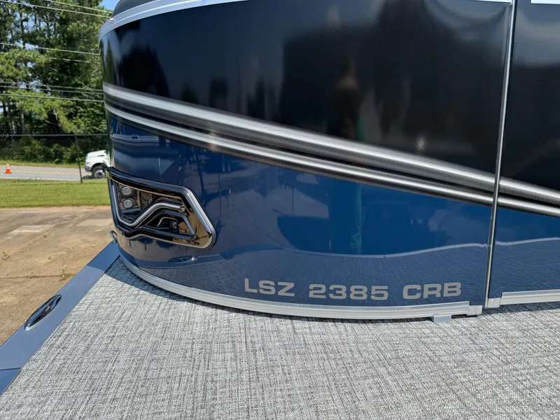 Slide: The Image of Avalon LSZ Cruise Bench 2025 - 52